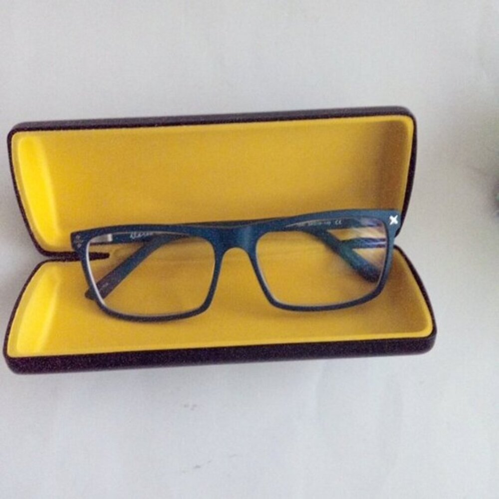 Derek Cardigan Kane Prescription Eyeglasses Teal Frame 56-16-140 &  Black Case